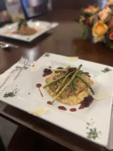 Gourmet risotto with asparagus and sauce